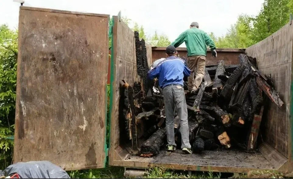 Вывоз мусора после пожара в Дзержинском от ПроМусор — уборка, утилизация, цена от 2507 руб