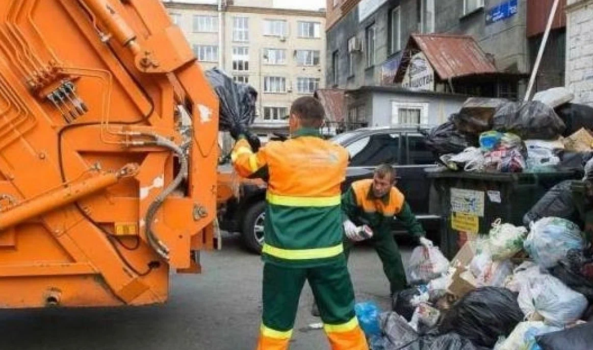 Срочный вывоз мусора в Дзержинском от ПроМусор — заказ день в день от 2917 руб., грузчики, цена